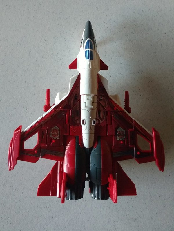  Elita 1 Images Compare Starscream  (22 of 45)